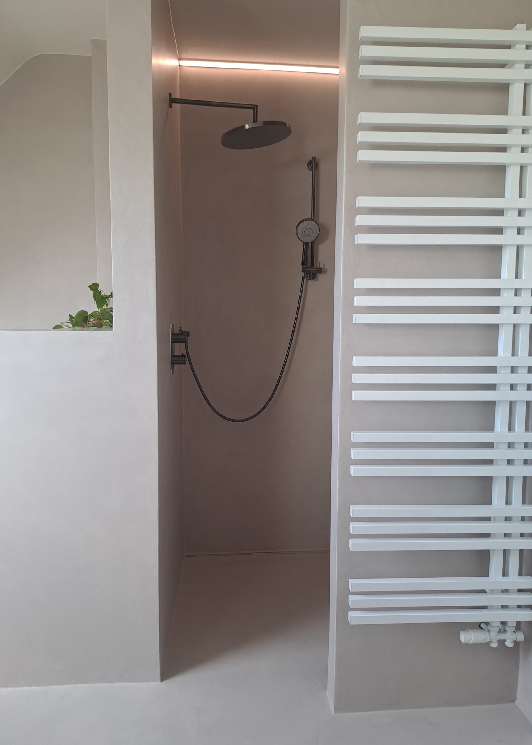 maak je badkamer volledig waterdicht met onze hoogwaardige coating