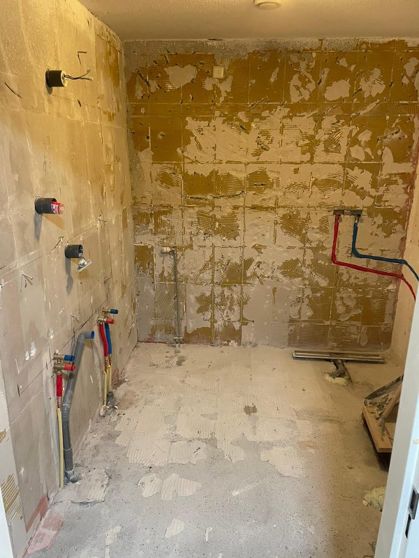 badkamer stucen of tegelen