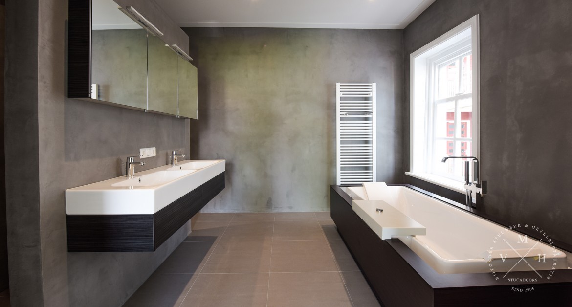 badkamer stucen en tegelen